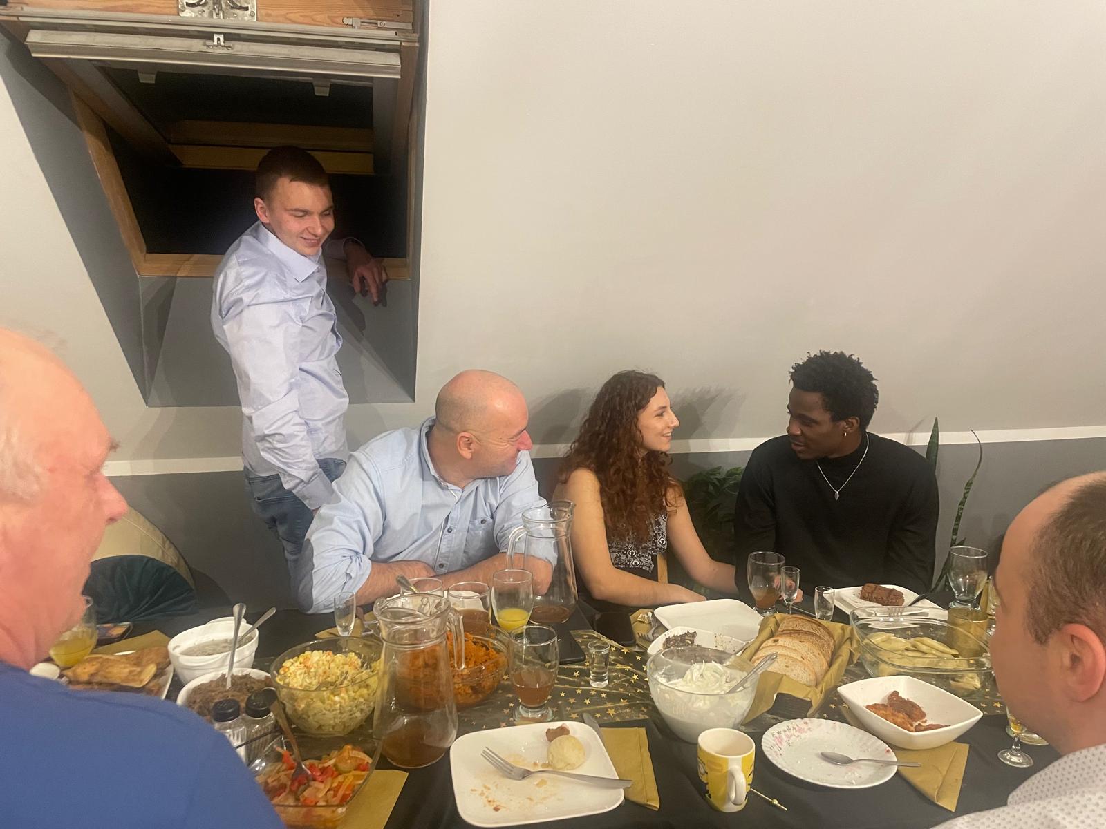 Family dinner memory